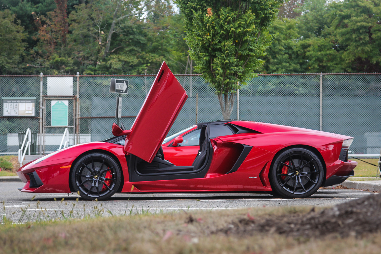 bil, køretøj, flod, Lamborghini, Lamborghini Aventador, sportsvogn, Roadster, ydeevne bil, Formål, hjul, ved, superbil, Aventador, jord køretøj, bildesign, racerbil, luksus køretøj, bybil, øverst, sadel, drevet