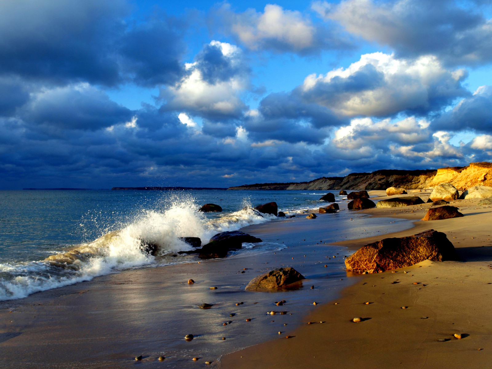 September Beachscape Wallpaper : blue, autumn, sky, seascape, reflection, beach, water ...
