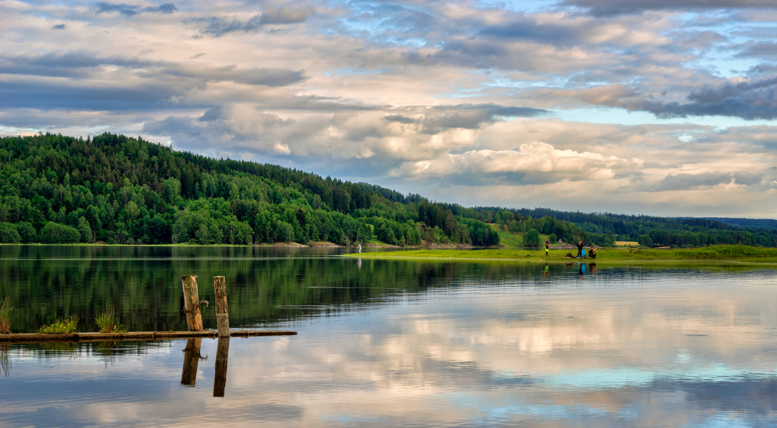skiptvet, stfold, norge, Norsko, Norsko, Skandinávie, Glomma, voda, odrazy, řeka, stromy, mraky, rybolov, lidé, klidný, venkovní, nebe, Krásná, krajina, waterscape, HDR, sonya7r, sony2470mmf4, bentvelling, Vann, vozidlech s ukončenou životností, refleksjoner, tr r, mennesker, ferskvannsfiske, utend rs, nebe, landskap