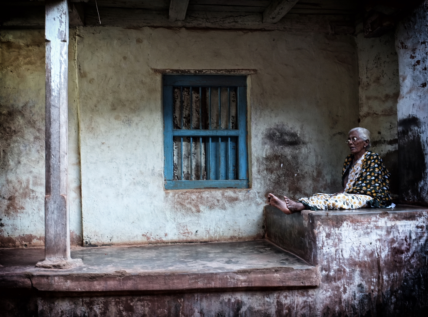 tempio, persone, ritratto, finestra, strada, parete, India, casa, storia, mondo, infrastruttura, colore, viaggio, vicolo, donna, fotografia, oscurità, viaggio, viaggio, asie, inde, area urbana, storia antica