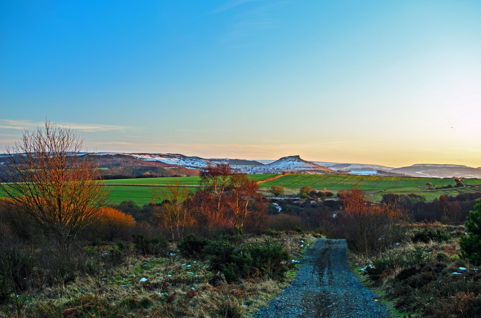 แสงแดด, ต้นไม้, แนวนอน, เนินเขา, ธรรมชาติ, หญ้า, ท้องฟ้า, ฤดูหนาว, ฟิลด์, เมฆ, อังกฤษ, หมู่บ้าน, ตอนเย็น, เช้า, ฟาร์ม, ขอบฟ้า, Nikon, สหราชอาณาจักร, 35 นาที, mount scenery, Yorkshire, สำรวจ, สนธยา, แนวโน้ม, สำรวจ, ฮามา, พื้นที่ชุ่มน้ำ, เมฆ, ต้นไม้, ฤดูใบไม้ร่วง, ใบไม้, flickr, ภูเขา, รุ่งอรุณ, ทุ่งหญ้า, สำรวจ, ป่า, goldenhour, cloudporn, skyscape, ชนบท, ป่า, ทุ่งเลี้ยงสัตว์, ทุ่งหญ้า, ที่ราบ, Greatbritain, polarizer, d5100, ท้องฟ้า, ไฮแลนด์, ป่าไม้, ทุ่งหญ้า, ภาคตะวันออกเฉียงเหนือ, nikond5100, Teesside, northyorkshire, เขตชนบท, ครอบครัวหญ้า, ลดลง, อีโครีเจียน, ลาดชัน, roseberrytoppingnationaltrustnorthyitorialteesside, Eston, จับ, estonhills