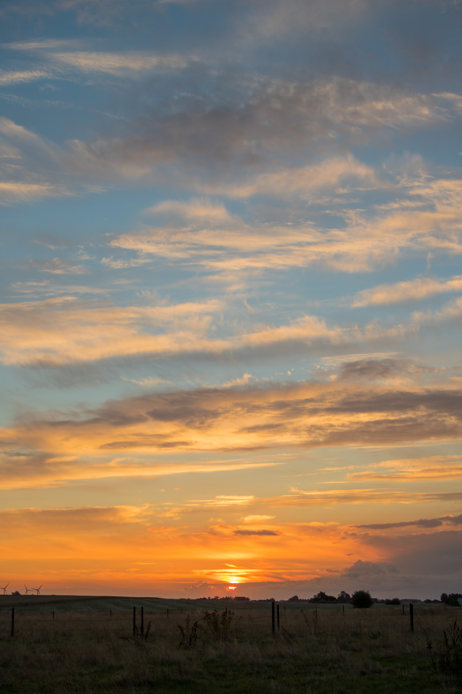 slunečnímu záření, krajina, západ slunce, moře, nebe, pole, mraky, svítání, večer, ráno, slunce, horizont, soumrak, mrak, svítání, nebe, venkov, landsbygd, soluppg ng, s dersl tt, landskap, exif modelu canoneos760d, geocountry, Kamera aby kánon, geocity, Model fotoaparátu canoneos760d, geostate, geolocation, EXIF čočka efs18200mmf3556is, exif aby kánon, EXIF isospeed 100, EXIF otvor 71, exif focallength 35mm, prostý, prérie, odlesk, červená obloha v dopoledních hodinách