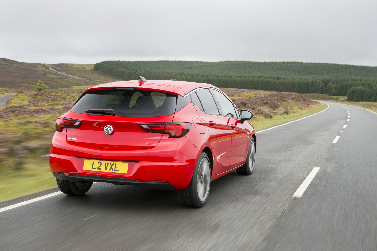 auto, BMW, veicolo, Berlina, Vauxhall, netcarshow, netcar, immagini di auto, auto foto, 2016, Astra CDTI, veicoli terrestri, design automobilistico, esterno automobilistico, marca di automobile, veicolo di lusso, auto di famiglia, paraurti, auto esecutivo, vettura di medie dimensioni, Mazda3, Mazdaspeed3