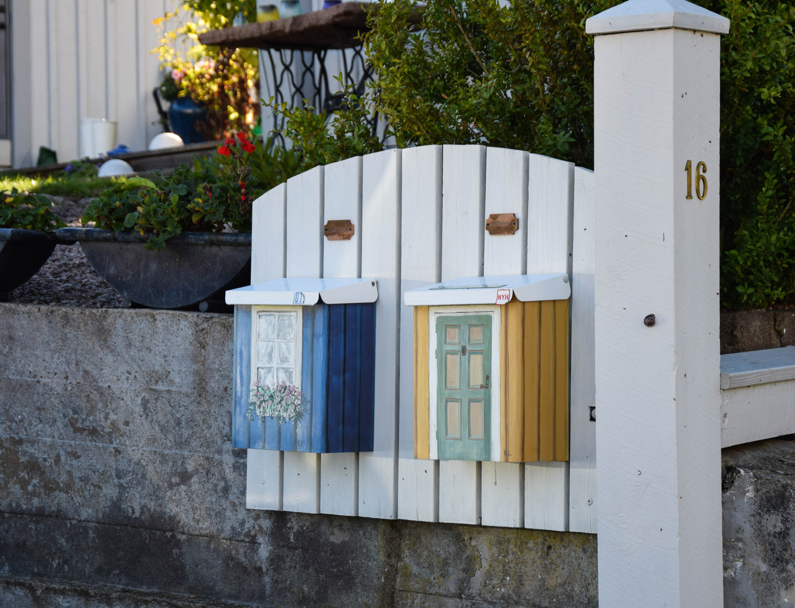 město, architektura, nebe, stěna, mraky, Dům, Švédsko, Evropa, chalupa, zadní dvorek, podzim, venkovní, alej, domy, dlažební kostky, sm půdy, woodenhouses, Oskarshamn, besv ret, besv rsgatan, poštovní schránka, brevl da, domů, fasáda, outdoor struktura