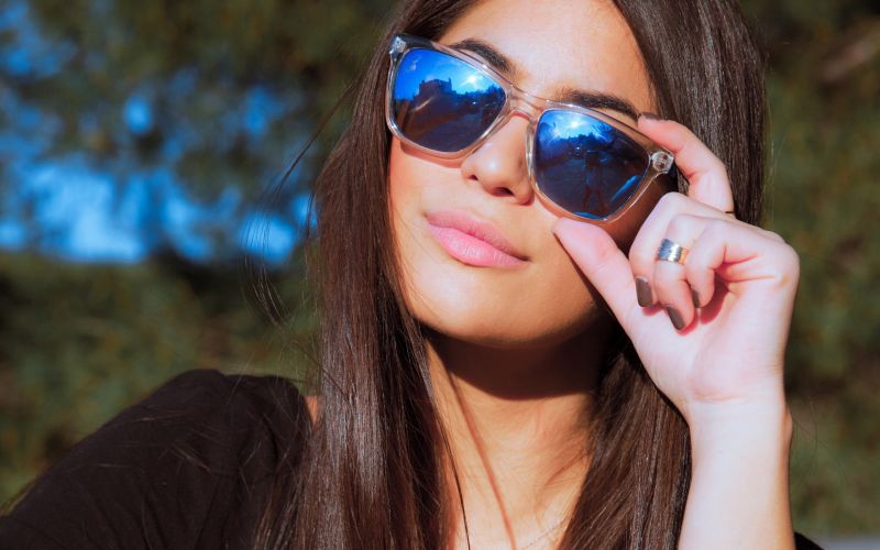 donne, modello, ritratto, occhiali da sole, bicchieri, brunetta