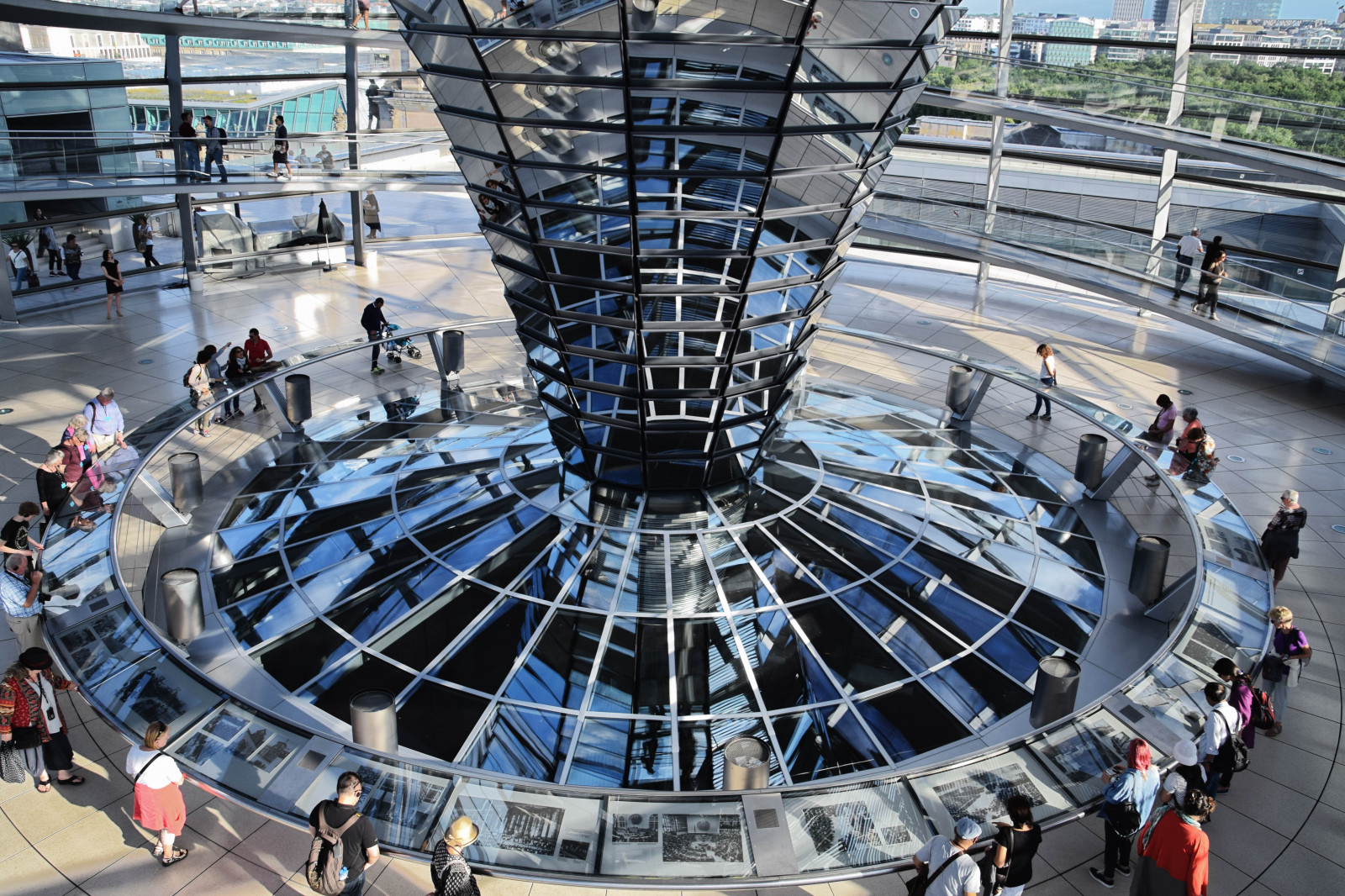 by, arkitektur, køretøj, Tyskland, glas, Europa, stadion, Berlin, dome, lys, Glas, udendørs, cityview, de, parlament, tyskland, Forbundsdagen, Repræsentanternes Hus, thedome, insidethedome, reichstagdome, friedrichebertplatz, thenationalparliamentofthefederalrepublicofgermany