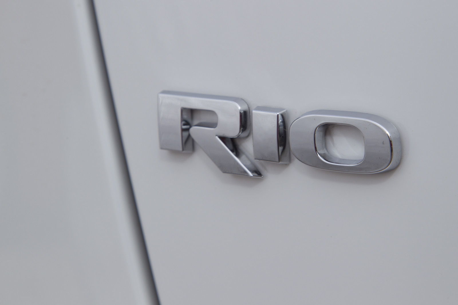 auto, logo, značka, 2013, Kia, netcarshow, netcar, obrázky vozidel, photo auto, Rio, kolo, symbol, symbol, číslo, automobilový exteriér, font, nárazník, státní poznávací značka