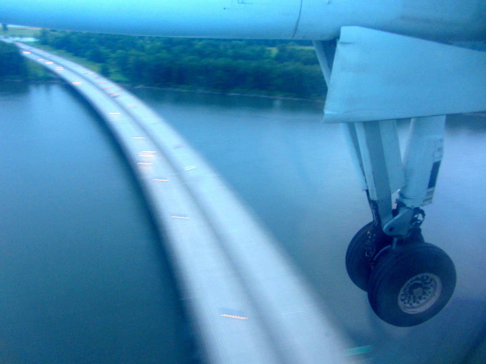 acqua, auto, riflessione, veicolo, aereo, aereo, blu, ponte, Stati Uniti d'America, Oregon, Portland, Volo, Esplorare, avion, sfocatura, auto, bleu, pont, ala, eau, Flou, atmosfera della terra, etatsunis, img0559, exploreaug15201292