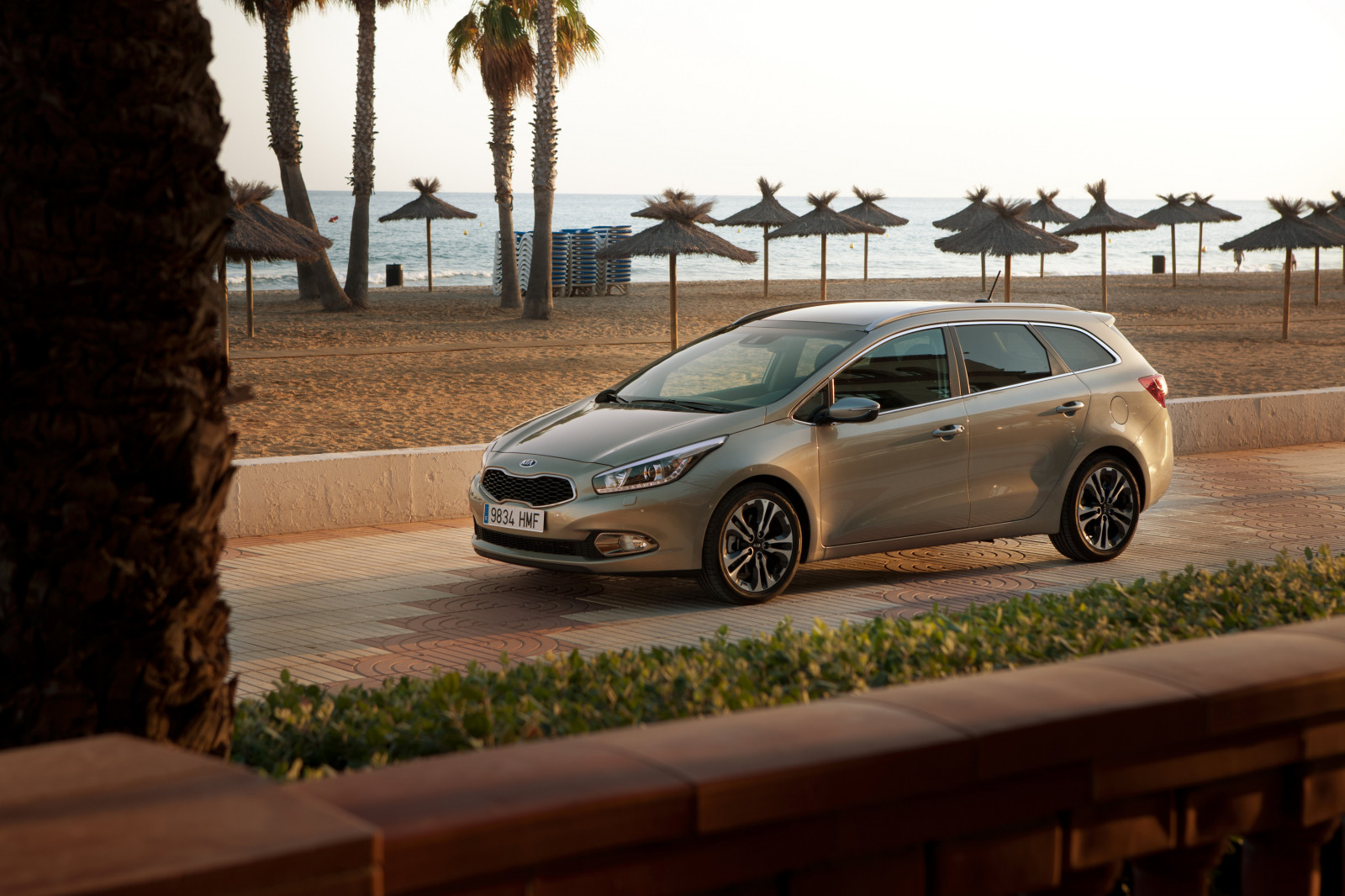 bil, køretøj, kørsel, Sedan, Kia, netcarshow, netcar, bil billeder, bil foto, 2014, Ceed Station Wagon, jord køretøj, bildesign, automotive exterior, bil make, familie bil, kompakt bil, udøvende bil, midten størrelse bil, hatchback, SuperMini