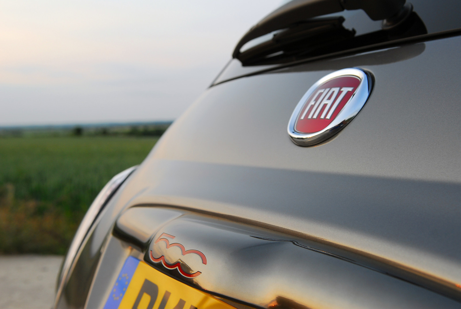 auto, vozidlo, sportovní auto, řidičský, FIAT, netcarshow, netcar, obrázky vozidel, photo auto, 2014, Verze 500S UK, kolo, superauto, pozemní vozidla, automobilového designu, automobilový exteriér, automobil make, luxusní vůz, městské auto