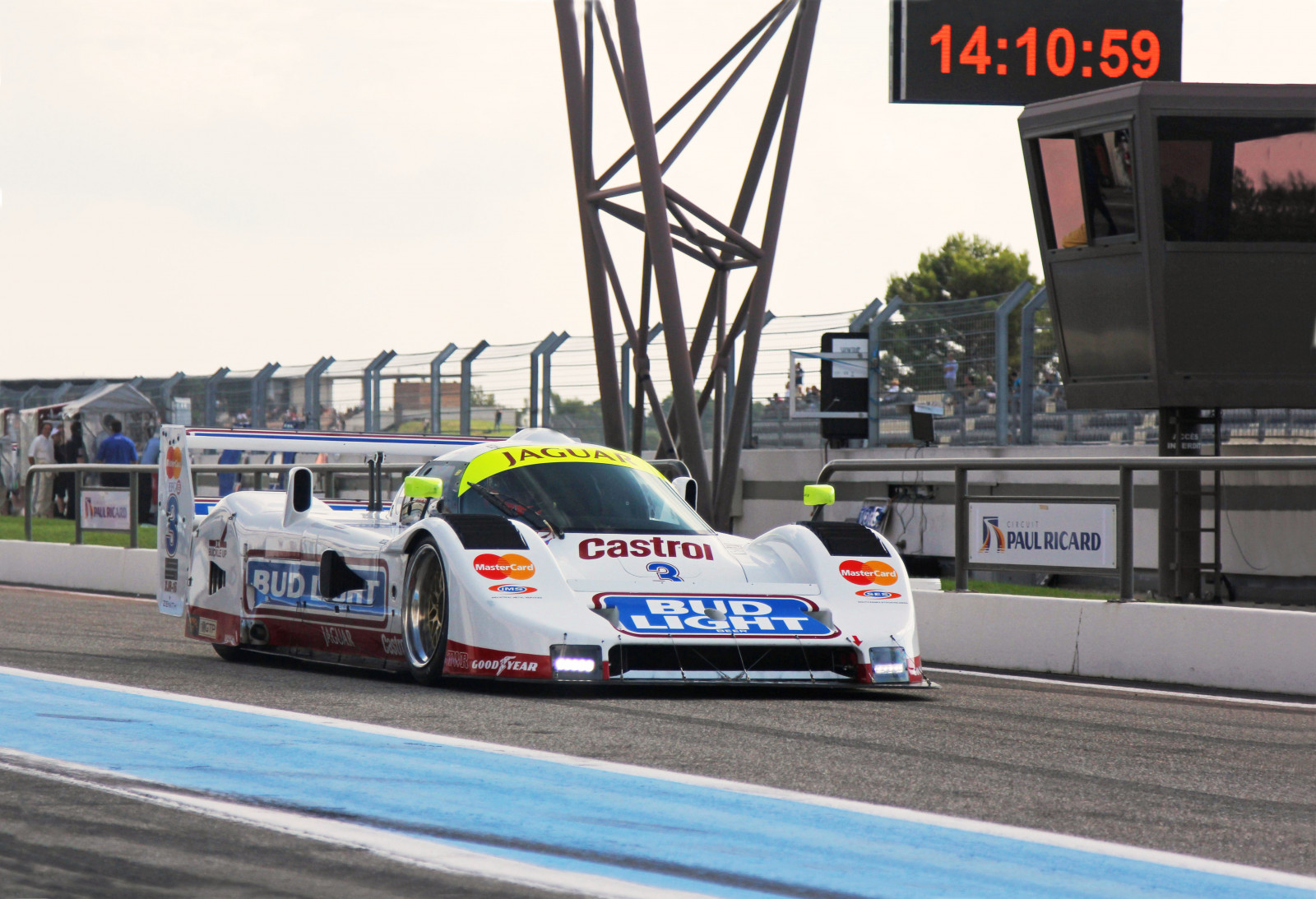 letní, peníze, Francie, horký, cars, milovat, les, Kánon, Páni, Pavel, fotografování, úžasný, chladný, dráha, du, závodění, mans, LE, britský, 16, Jaguár, florian, zájezdy, 10000, luxus, Ricard, milióny, Supercars, v12, 24h, 2014, HTT, 2015, Castellet, Joly, paulricard, 60d, Xjr16, floflo69, 10000tourscastellet2015