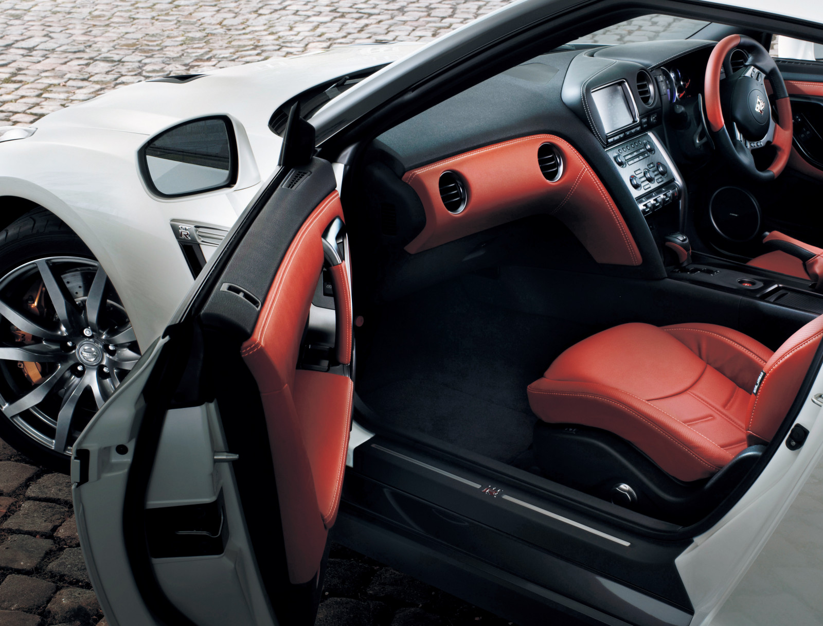 auto, vozidlo, Nissan, športové autá, kupé, volant, netcarshow, Netcare, obrázky vozidiel, photo auto, 2014, koleso, Verzia GT R R35 UK, superauto, pozemné vozidlá, automobilového dizajnu, automobil make, luxusný automobil