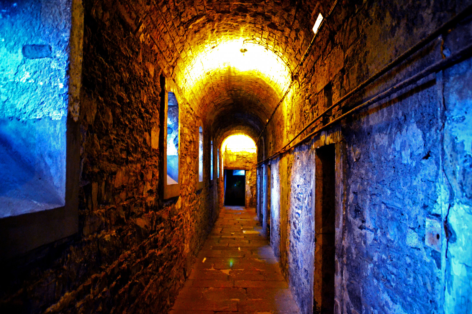 alej, světlo, stěna, oblouk, nebe