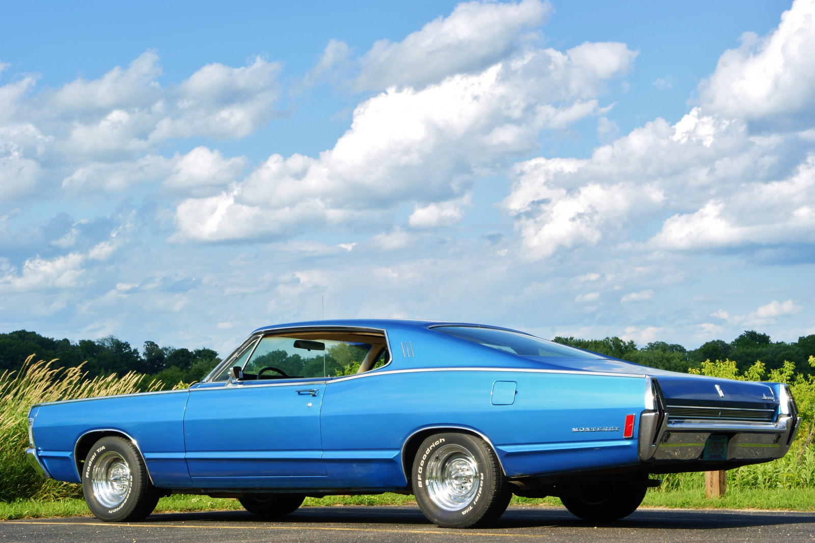 Wallpaper door, 2, hardtop, Wisconsin, Monterey, Mercury, Sony, 1968