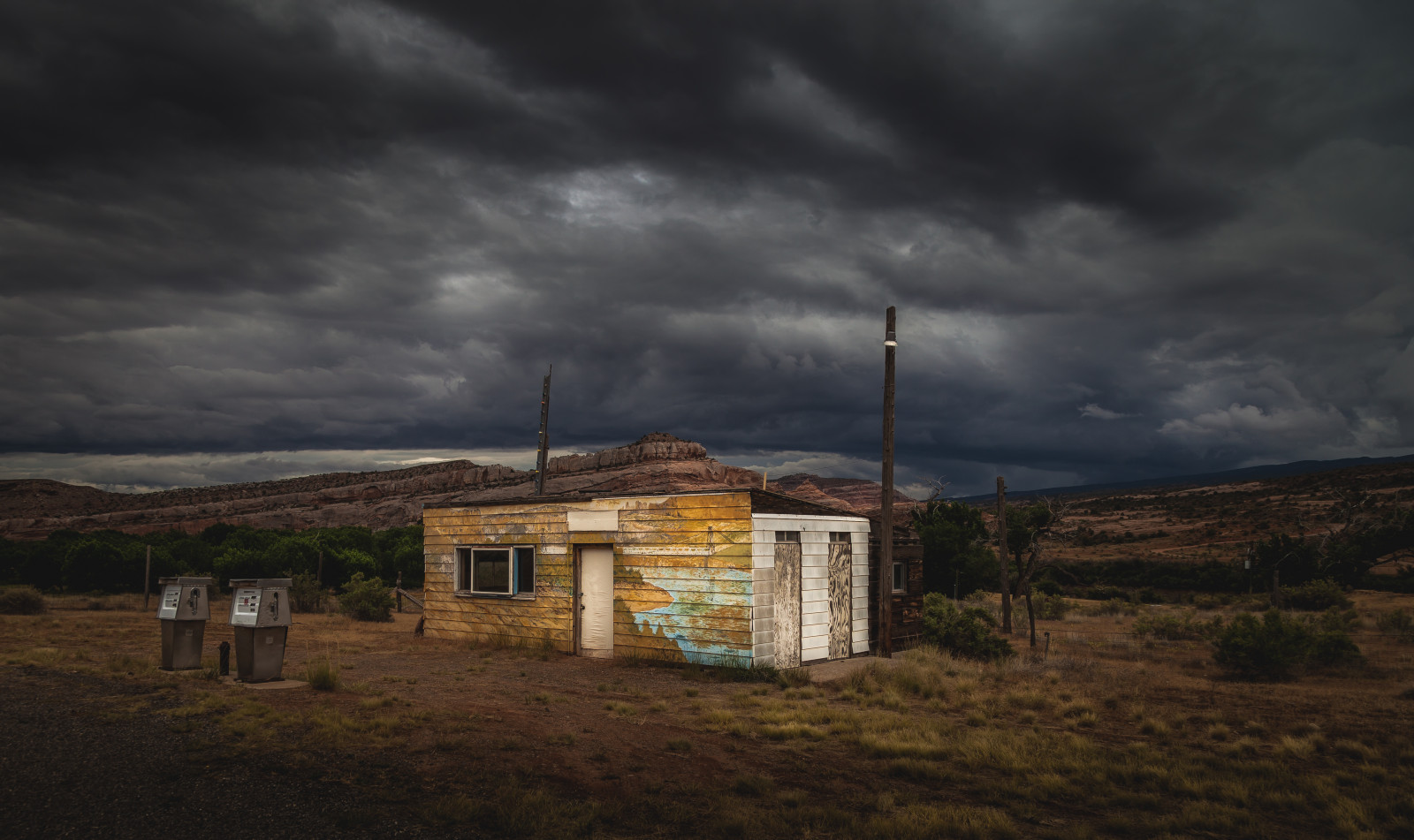 slunečnímu záření, krajina, západ slunce, noc, kopec, opuštěný, nebe, déšť, mraky, Dům, bouřka, večer, ráno, Kánon, vítr, stop, Utah, soumrak, hrom, západní, odpočinek, široký úhel, dramatický, mrak, západ, bouřlivý, 5 d, označit, ii, poslední, hora, Moab, pletl, zoufalství, široce otevřený, plyn, stanice, počasí, tma, venkov, meteorologický jev