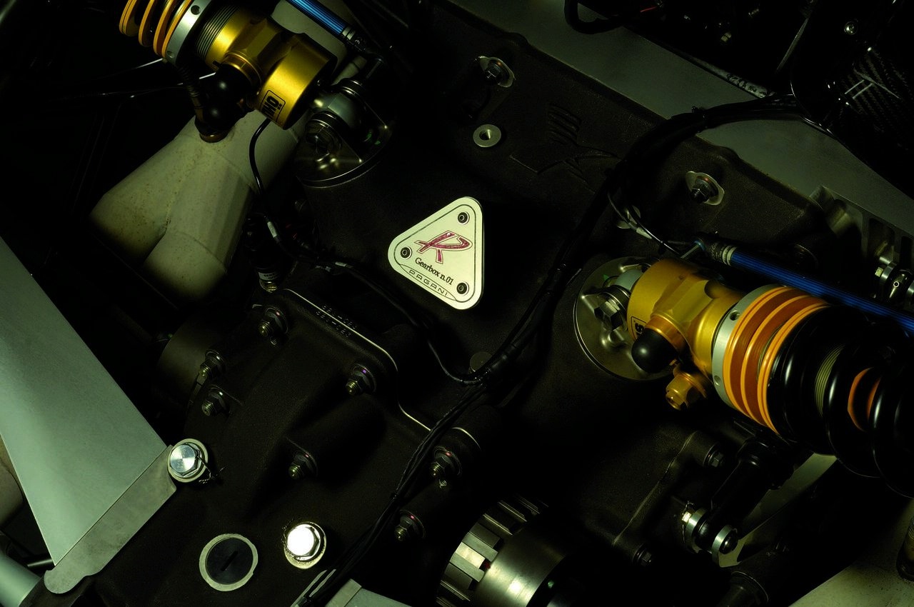 auto, vozidlo, zelená, Pagani, 2010, motor, netcarshow, netcar, obrázky vozidel, photo auto, světlo, tma, Zonda R, Snímek obrazovky, automotive část motoru