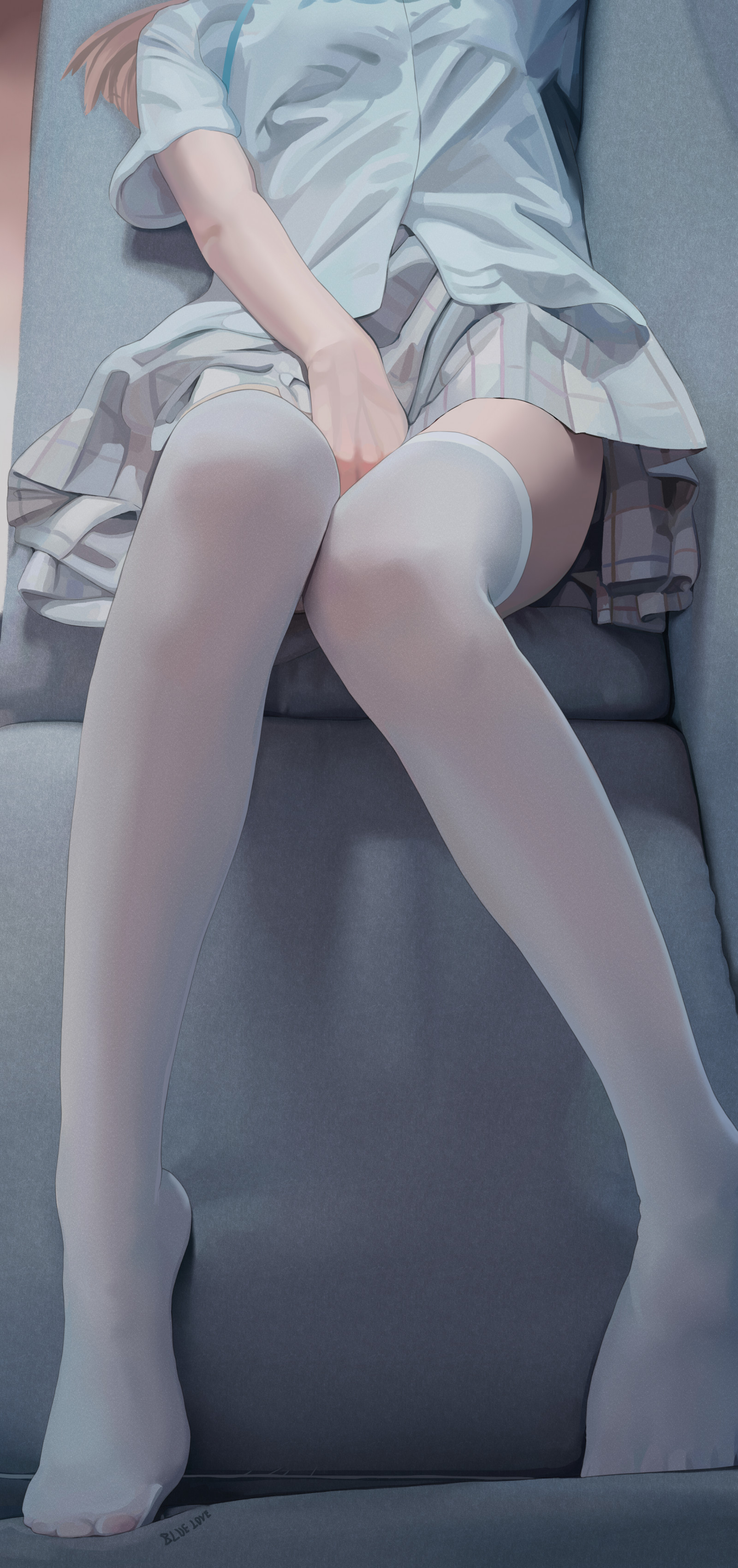 sukně, bílé ponožky