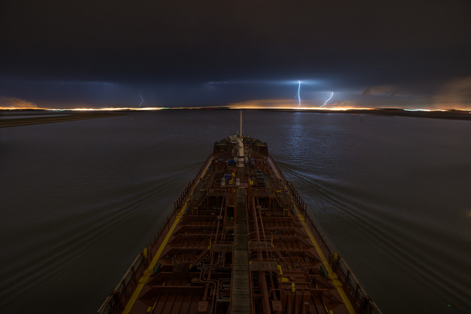 แสงแดด, เรือ, พระอาทิตย์ตก, ทะเล, กลางคืน, การสะท้อน, ยานพาหนะ, พระอาทิตย์ขึ้น, ฟ้าผ่า, ตอนเย็น, หอคอย, ชายฝั่ง, สะพาน, ท่าเรือ, ขอบฟ้า, ท่าเรือ, พลบค่ำ, นักบิน, เกี่ยวกับการเดินเรือ, ฮูสตัน, เบา, รุ่งอรุณ, มหาสมุทร, ทะเล, ท่าเรือ, ช่อง, การเดินเรือ, navire, schiff, nave, schip, พายุฝนฟ้าคะนอง, เรือโดยสาร, oneeighteen, houstonshipchannel, louvest