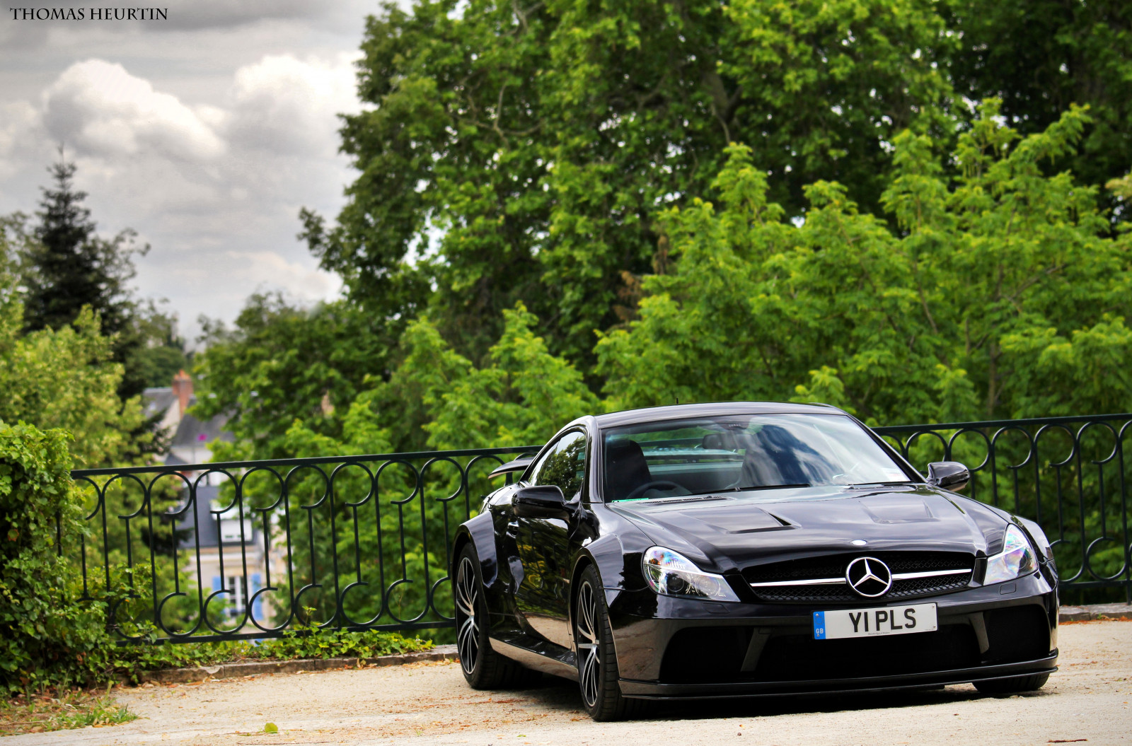 Černá, okno, auto, vozidlo, silnice, fotografování, Mercedes Benz, Kánon, sportovní auto, asfalt, kupé, výkon auta, exotický, limuzína, LE, průvod, 2011, AMG, benz, strom, 70200, rostlina, kolo, SL, arbre, okraj, série, superauto, mercedes, mans, eos, Foret, des, 550D, noire, 24, worldcars, heures, Toby, Tomáš, heurtin, 65, pozemní vozidla, automobilového designu, automobilový exteriér, luxusní vůz, rodinný vůz, kompaktní vůz, motorové vozidlo, osobní luxusní automobil, výkonné auto, městské auto, road trip, auto part, Mercedes Benz třídy CLK, toby35, Piloty, automotive wheel system