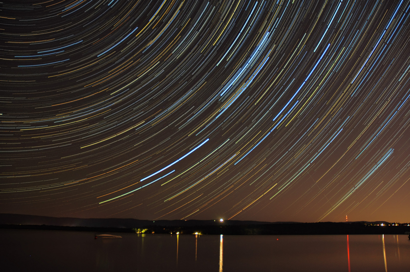 podzim, záliv, noc, voda, Příroda, prostor, odraz, nebe, park, řeka, horizont, kruh, atmosféra, Kanada, astronomie, 2013, Quebec, Ontario, složený, Ottawa, světlo, dlouho, expozice, osvětlení, hvězda, čára, stezky, tma, obraz, parc, beyondhue, počítač tapeta, Atmosféra Země, astronomický objekt, Constance, Gatineau, Aylmer, fixed link