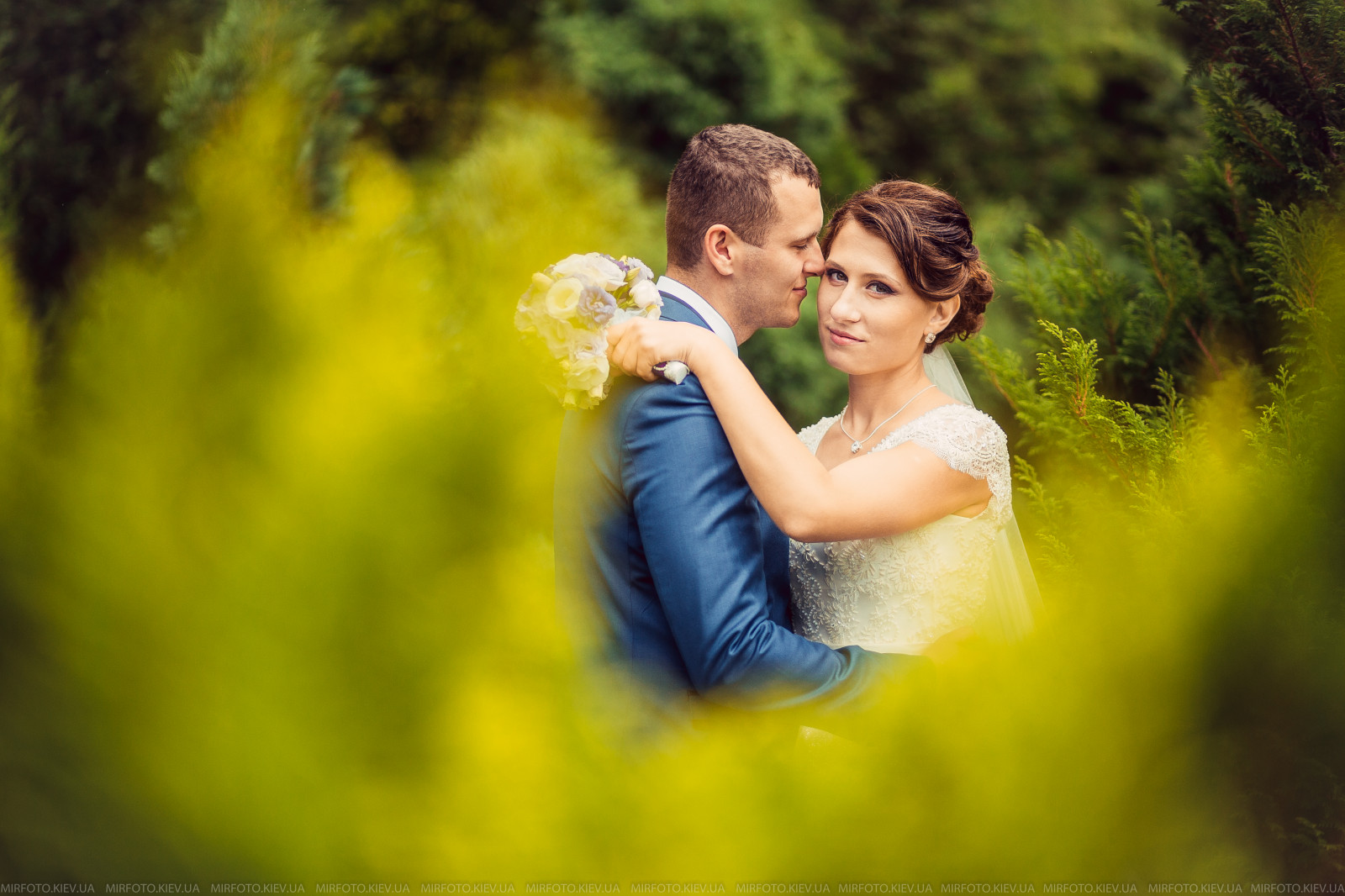 sollys, landskab, Skov, portræt, natur, elsker, græs, fotografering, kjole, gul, mode, emotion, Ukraine, lykke, forår, romantik, Kiev, smuk, træ, efterår, blomst, plante, pige, skønhed, par, smil, mand, kvinde, se, sjovt, sammen, følelser, bryllup, brud, fotografi, Brudgom, knus, eng, weddingphotographer, whitedress, portrætfotografering, ceremoni, evrope, mirfotokievua, flash photography