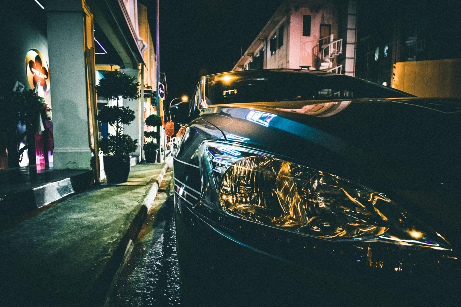 Wallpaper car, headlight, evening 4704x3136 wallhaven 1186760