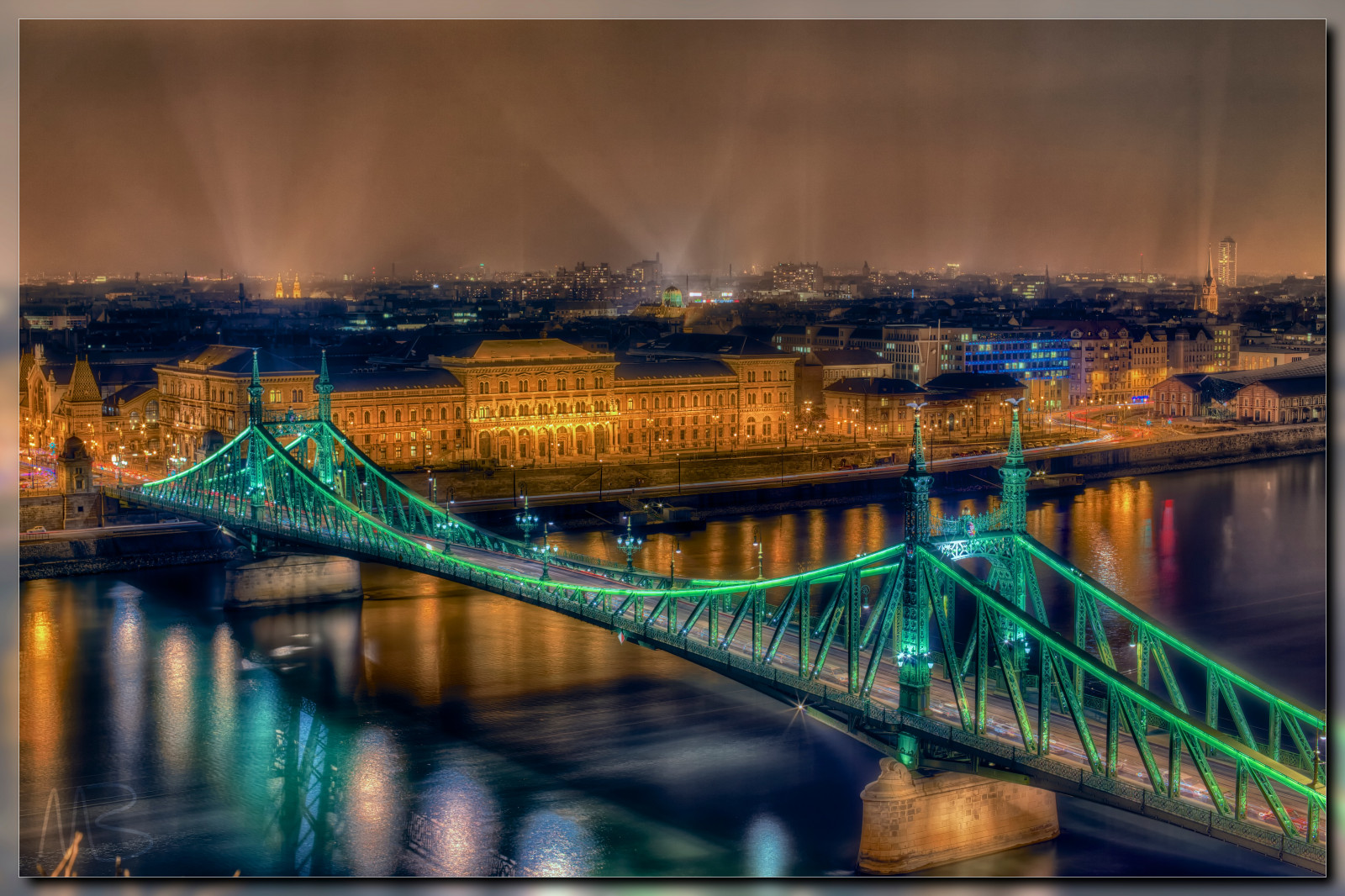 světla, město, panoráma města, noc, architektura, voda, odraz, nebe, panoráma, večer, most, řeka, HDR, Evropa, soumrak, Budapest, Maďarsko, nosník, Dunaj, Donau, 2012, světlo, expozice, mlha, mygearandme, osvětlení, odrazy, prosinec, mezník, mygearandmepremium, mygearandmebronze, mygearandmesilver, mygearandmegold, wasser, mygearandmeplatinum, br CKE, Stadt, Photomatix, Fluss, magyarorsz g, Lichter, Nacht, škůdce, reflektionen, Nebel, besteverdigitalphotography, borderfx, tonemapped, duna, libertybridge, počítač tapeta, nonbuilding struktura, Dezember, Maďarsko, jszaka, lon, Beleuchtung, lichtkegel, freiheitsbr CKE, szabadsa ghid