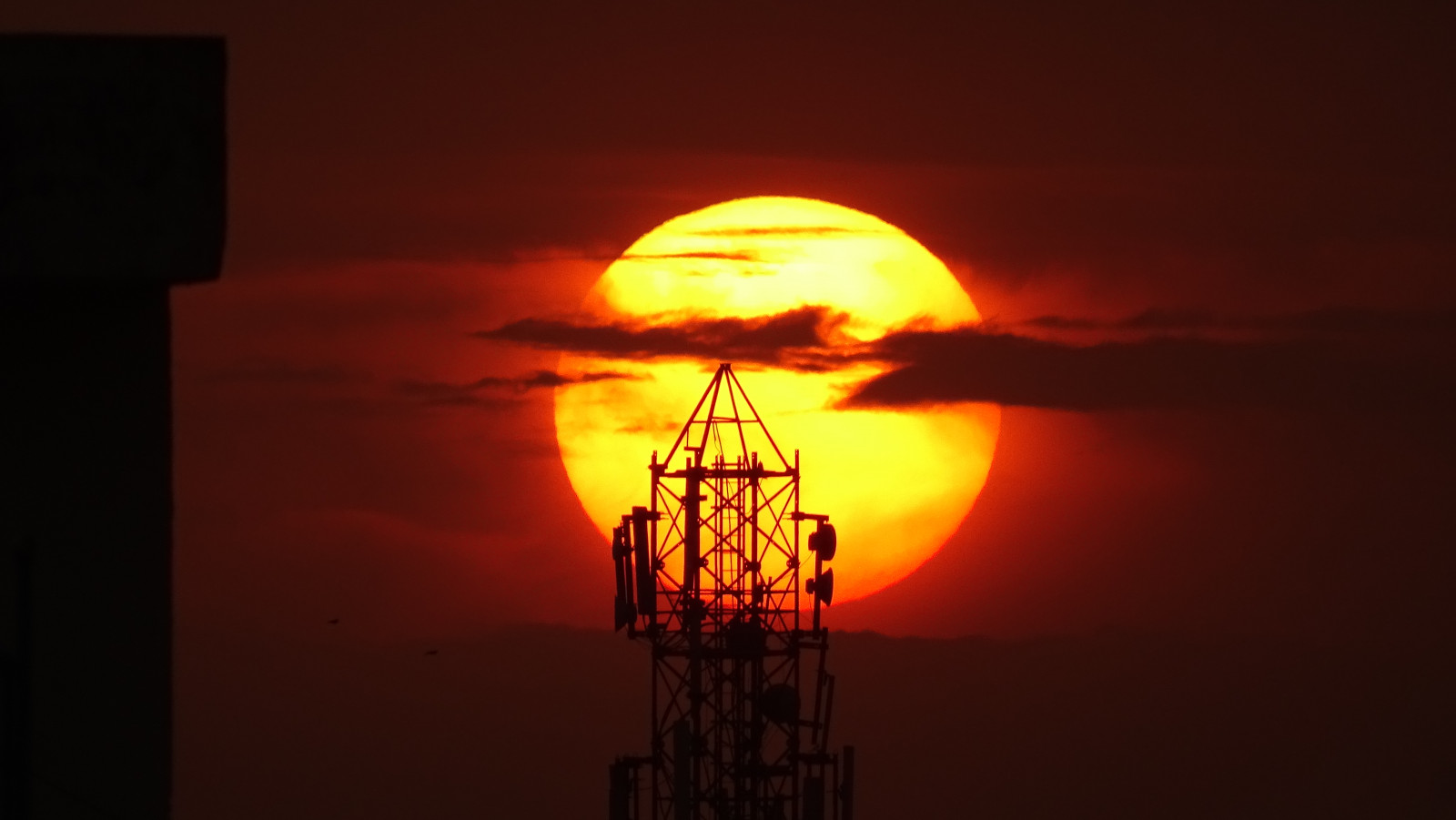 Wallpaper city, light, sunset, red, sky, Sun, India, tower, ART