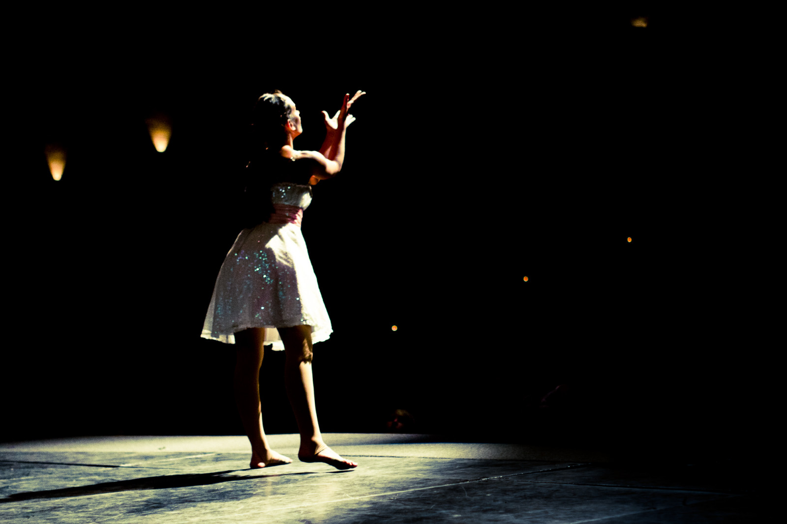 jenna, tanec, volání, záclona, dcera, představení, finále, sólo