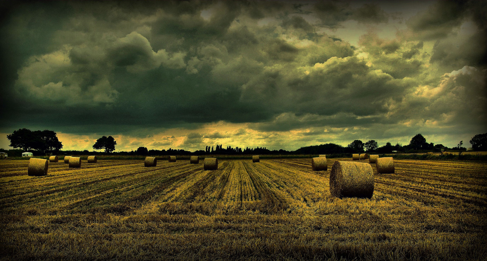 luce del sole, paesaggio, tramonto, collina, natura, cielo, campo, Alba, Inghilterra, sera, mattina, orizzonte, crepuscolo, UK, nube, tempo metereologico, alba, colore, campagna, oscurità, agricoltura, pianura, anawesomeshot, abigfave, soe, golddragon, platinumphoto, picturefantastic, pentaxk10d, chapeau, Gran Bretagna, goldstaraward, goldenheartaward, damniwishidtakenthat, Supershot, visiongroup, Picnik, raccolto, area rurale, fenomeno atmosferico, sfondo del computer, fenomeno meteorologico, smcpentax1855lense, lincolinshire, thetowerofpriapus