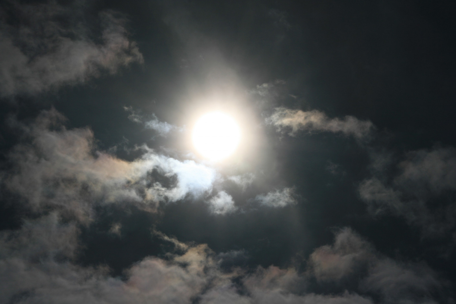lumière du soleil, la nature, ciel, des nuages, Lune, Soleil, clair de lune, atmosphère, nuage, obscurité, Objet astronomique, Phénomène météorologique