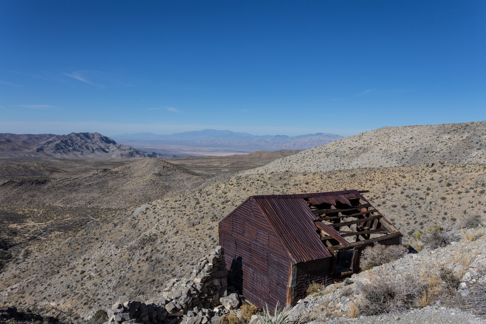 Hintergrundbilder : blau, Dach, Himmel, Haus, Südwesten, verlassen