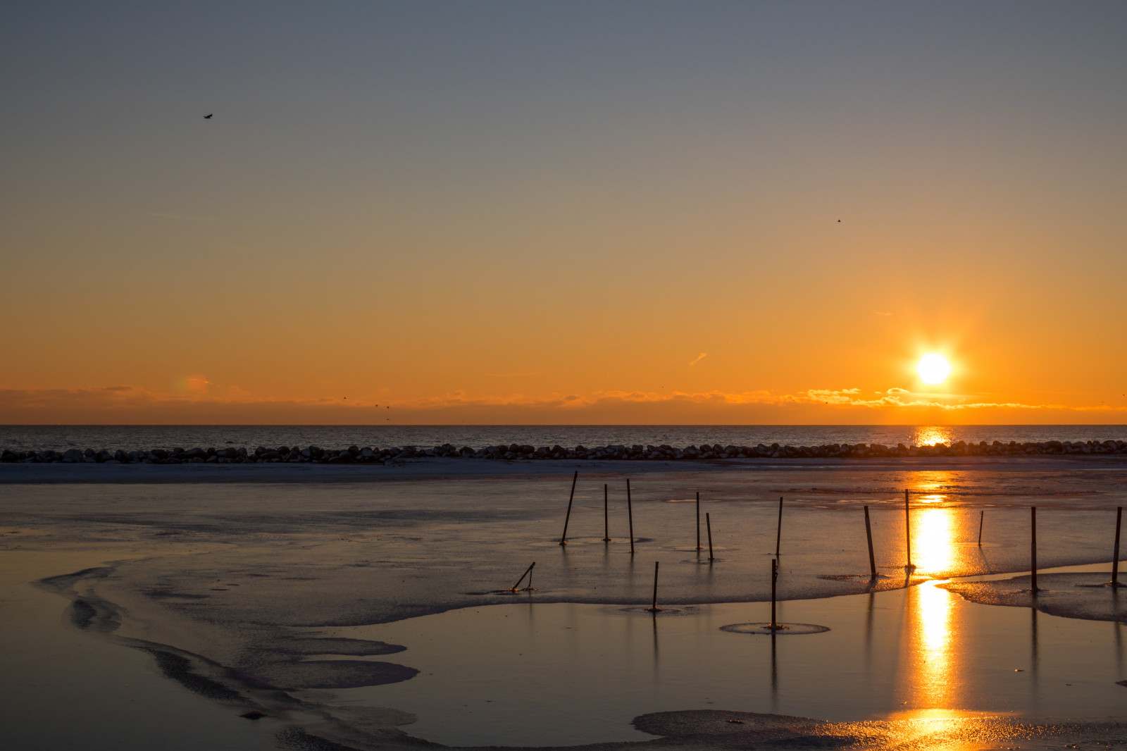 slunečnímu záření, západ slunce, moře, pobřeží, odraz, zima, pláž, svítání, večer, ráno, pobřeží, slunce, horizont, soumrak, svítání, oceán, vlna, Vinter, hav, Trelleborg, kust, V strasm b tshamnen, exif modelu canoneos760d, geocountry, Kamera aby kánon, geocity, Model fotoaparátu canoneos760d, geostate, geolocation, EXIF čočka efs18200mmf3556is, exif aby kánon, EXIF isospeed 100, exif focallength 35mm, EXIF otvor 10, odlesk, Západ slunce