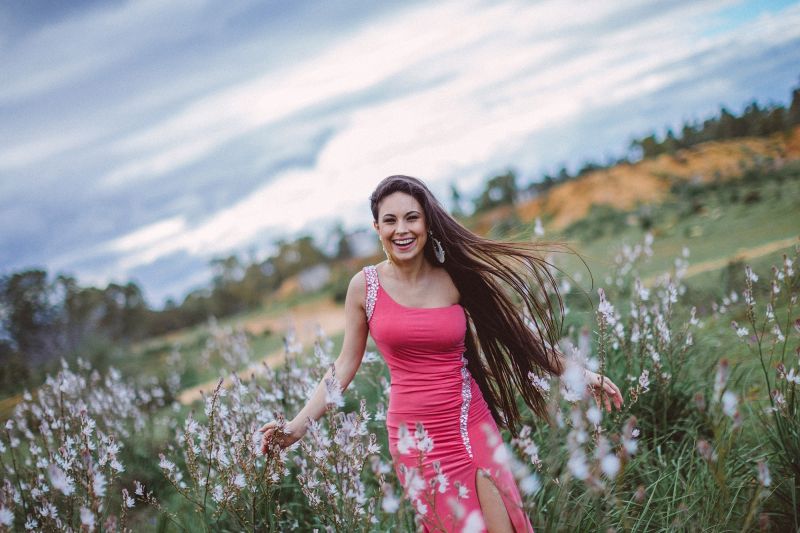 sunlight, women outdoors, women, model, nature, grass sunlight, women outdoors, women, model, nature, grass