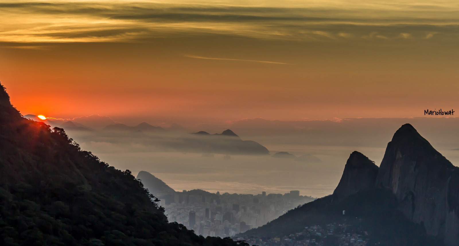 slunečnímu záření, západ slunce, nebe, svítání, večer, ráno, horizont, soumrak, Brazílie, Brasil, mrak, hora, svítání, natureza, Snímek obrazovky, Rio de Janeiro, atmosférický jev, horských reliéf, pohoří, Alvorada, nascerdosol, pedrabonita, rampadevoolivre
