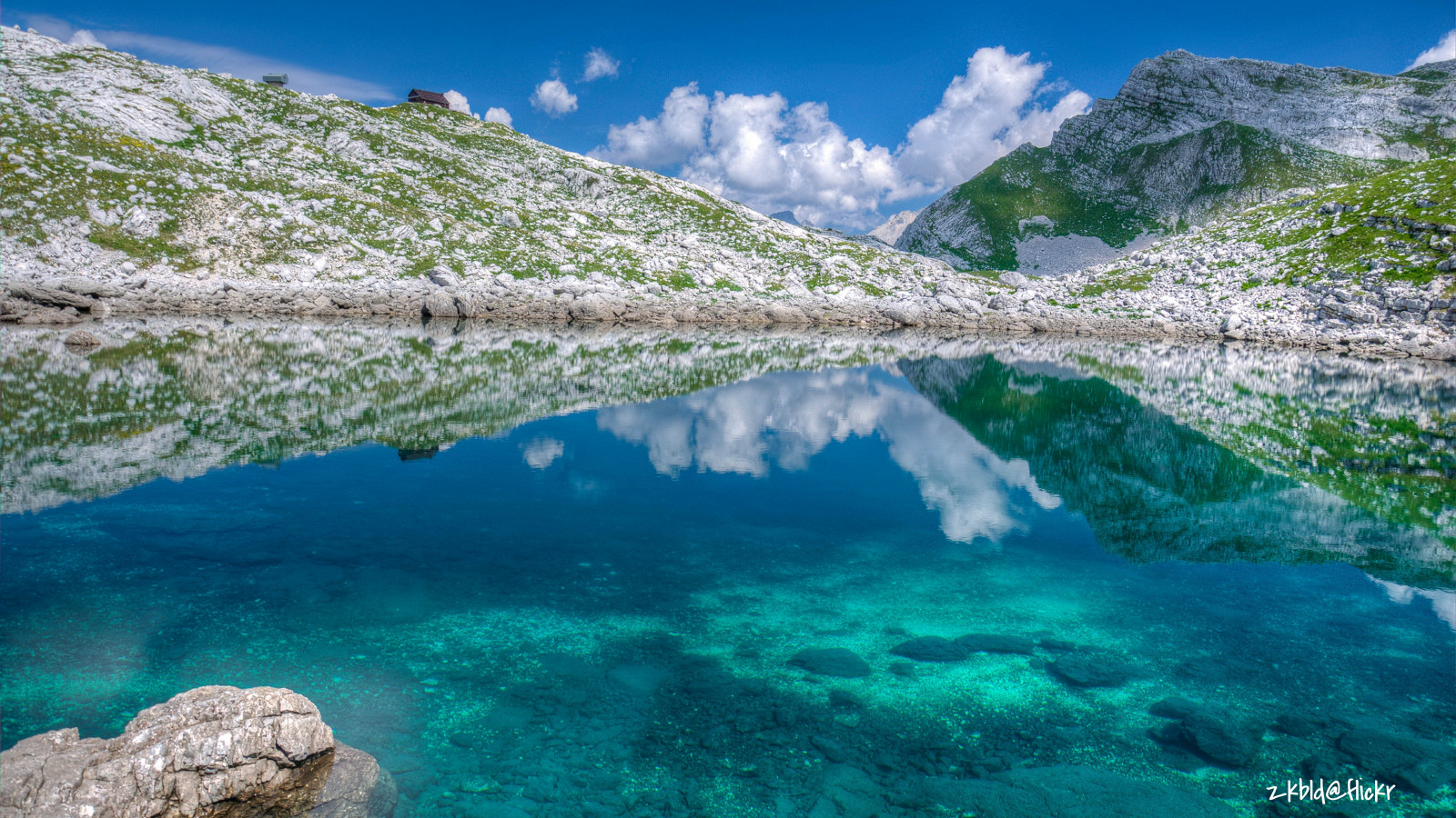 landskab, bjerge, Bugt, sø, vand, klippe, natur, afspejling, himmel, sten, blå, spejl, HDR, lagune, Nationalpark, fjorden, Nikon, ødemark, Alperne, Slovenien, Bank, mount landskaber, krater sø, naturreservat, Gore, Glacial Lake, Sky, træ, dag, bjerg, vandløb, pwpartlycloudy, reservoir, D5100, tarn, bjergrige landskabsformer, bjergkæde, moræne, iskold landskabsform, cirque, Hr, julian, Fjord, vandressourcer, jezera, prehodavci, Triglavska, sedmera, Zasavska, julijci