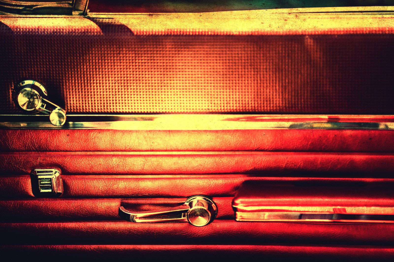 auto, Červené, Kalifornie, Spojené státy americké, Pontiac, světlo, barva, osvětlení, tma, auto, automobil, ventura, fav10, fav50, fav25, Spojené státy, Spojené státy americké, halfmoonbay, dreammachines, dreammachines2010, pontiacventura