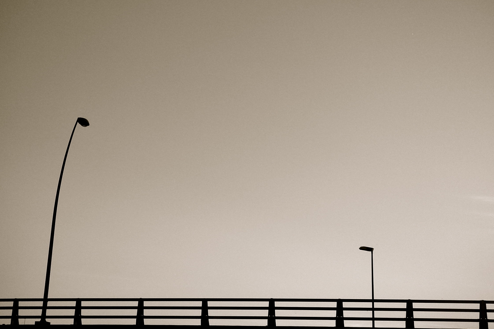 pouliční osvětlení, bílý, Černá, minimalismus, nebe, stěna, silueta, světlo, barva, osvětlení, tvar, čára, složení, svítidlo, tonif