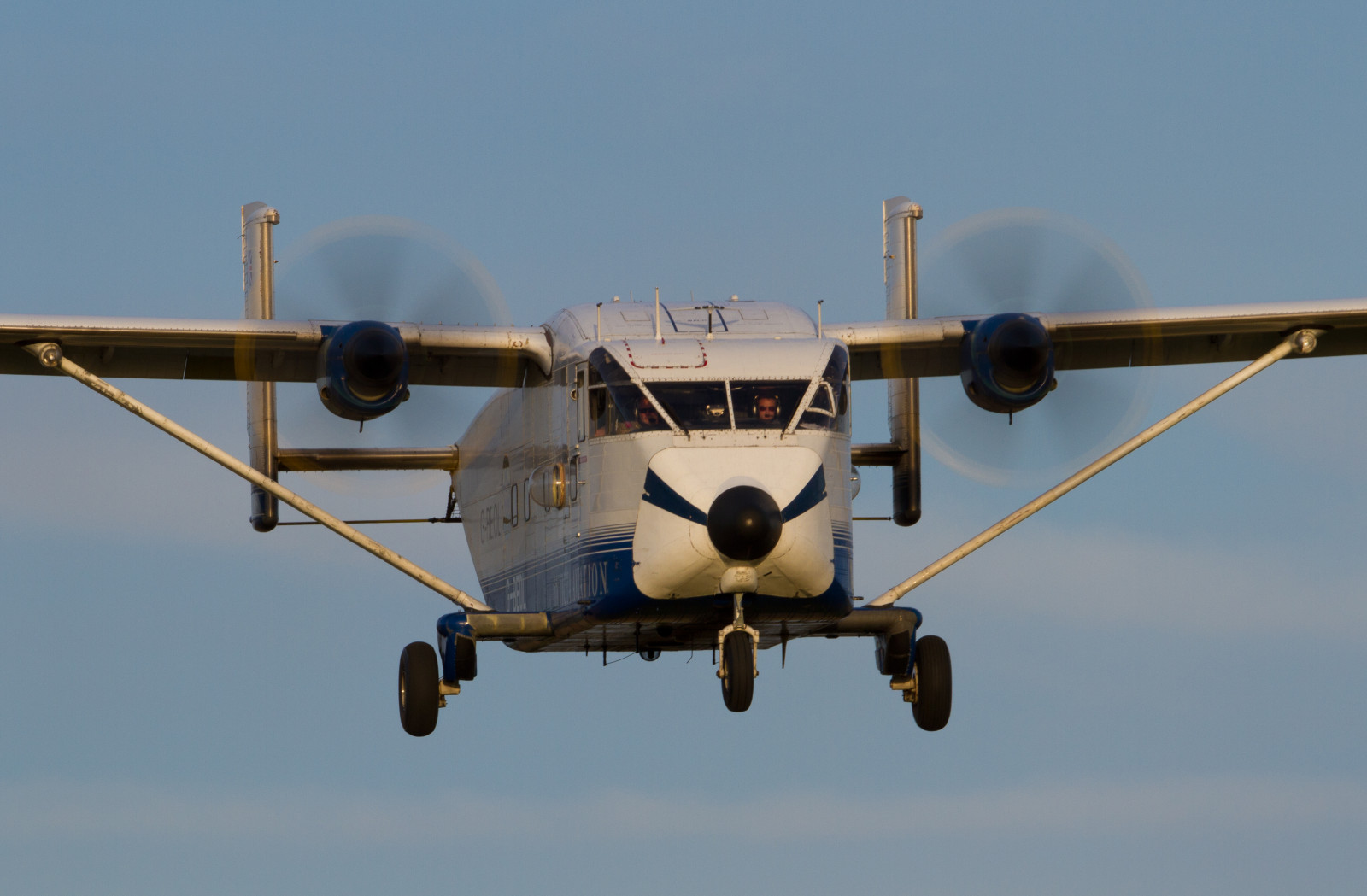 Skyvan Rsaf Wallpaper : shorts, vehicle, airplane, flying, military aircraft ...