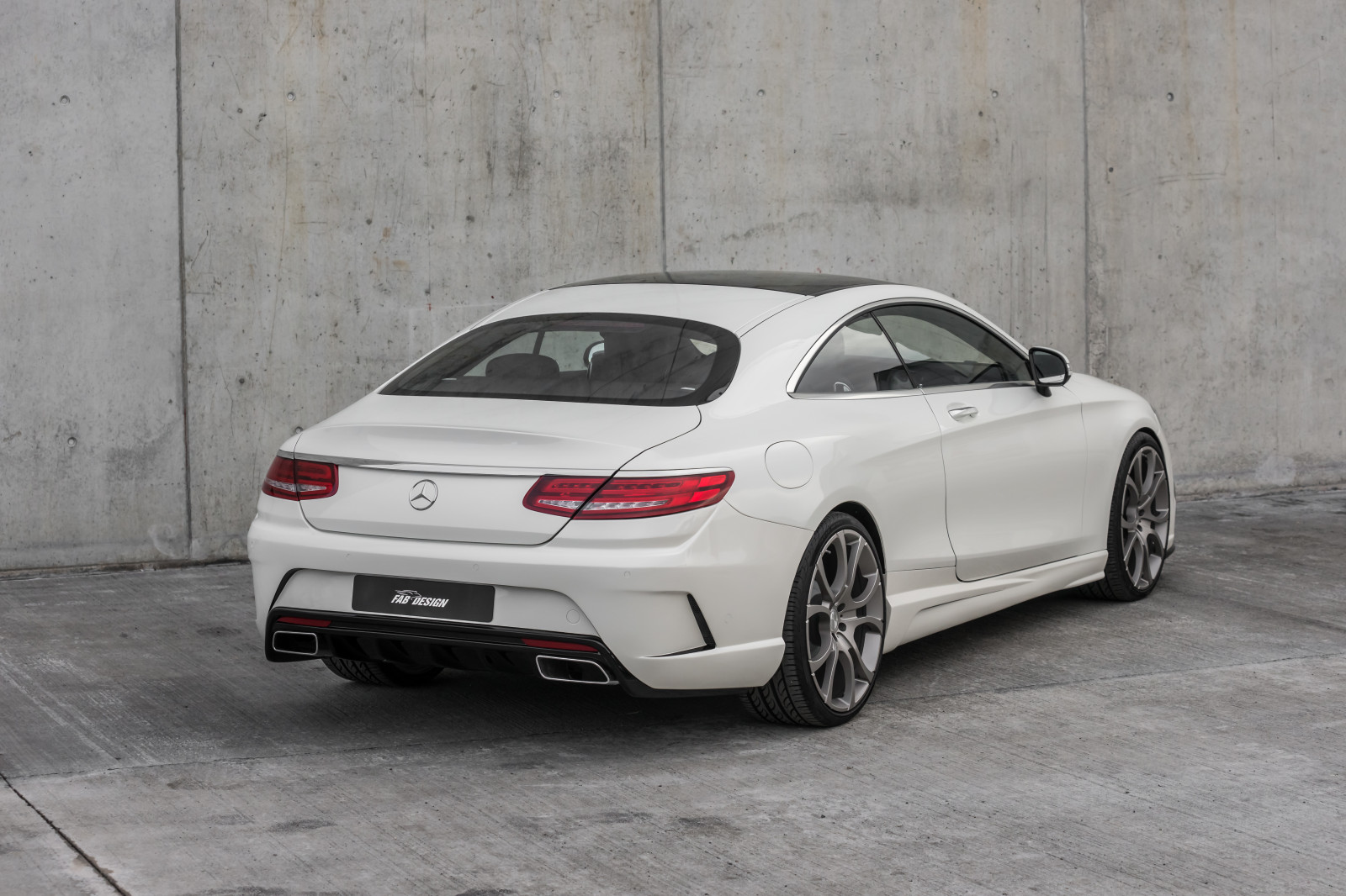 auto, BMW, vozidlo, Mercedes Benz, sportovní auto, kupé, Konvertibilní, BMW M6, limuzína, netcarshow, netcar, obrázky vozidel, photo auto, 2016, FAB design, Ethon, kolo, pozemní vozidla, automobilového designu, automobilový exteriér, automobil make, luxusní vůz, nárazník, osobní luxusní automobil, výkonné auto, series bmw 6, Mercedes Benz CLS Třída, Mercedes Benz třídy cl