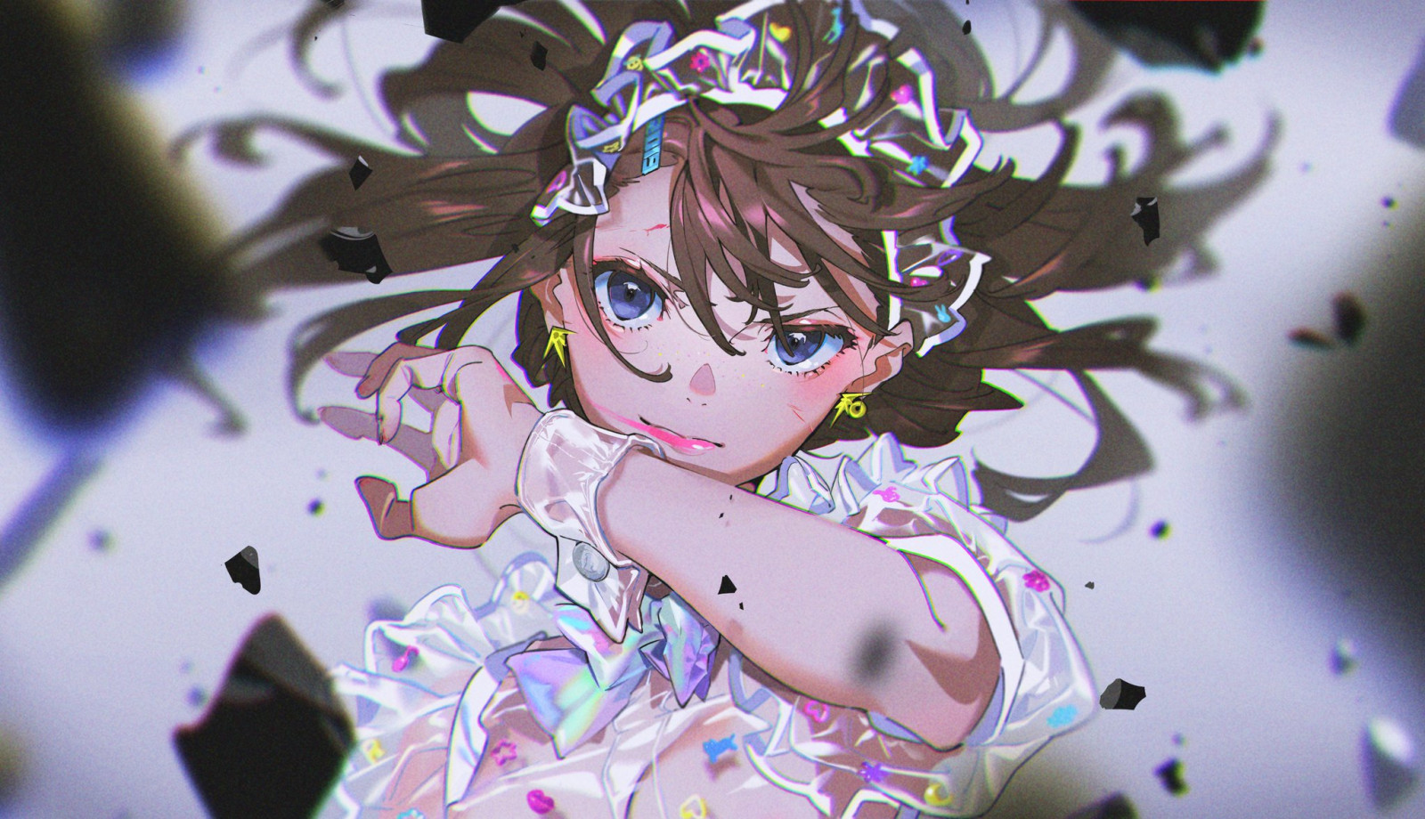 brunetă, ochi albaștrii, par lung, Wristwear