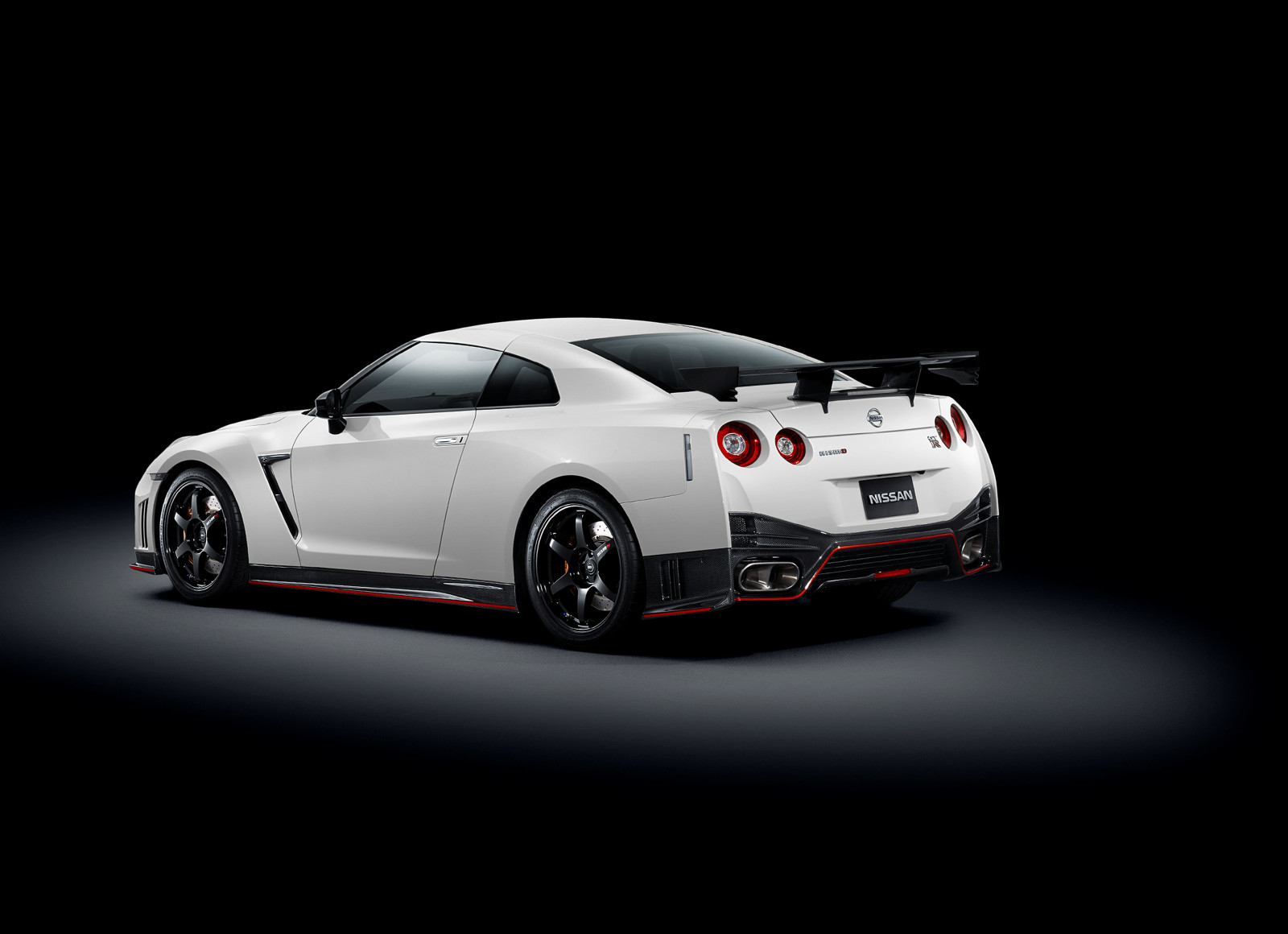 auto, vozidlo, Nissan, sportovní auto, 2015, Nissan GT R, kupé, netcarshow, netcar, obrázky vozidel, photo auto, kolo, GT R ​​R35 Nismo, superauto, pozemní vozidla, automobilového designu, automobilový exteriér, automobil make, nárazník