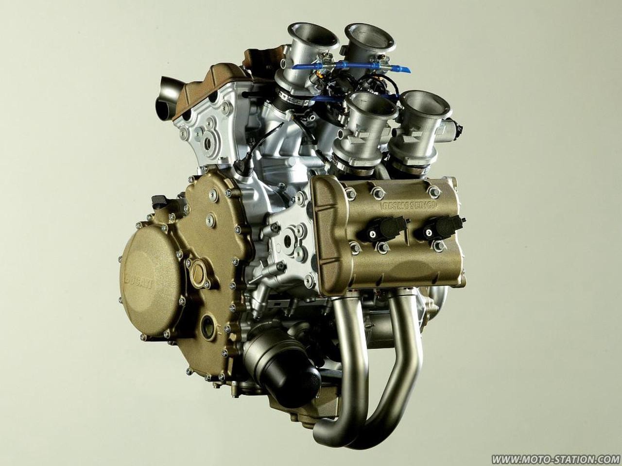 motorbicikli, jármű, Ducati, motor, autóipari külső, repülőgép-hajtómű, autóipari motor része, Autóalkatrész, karburátor