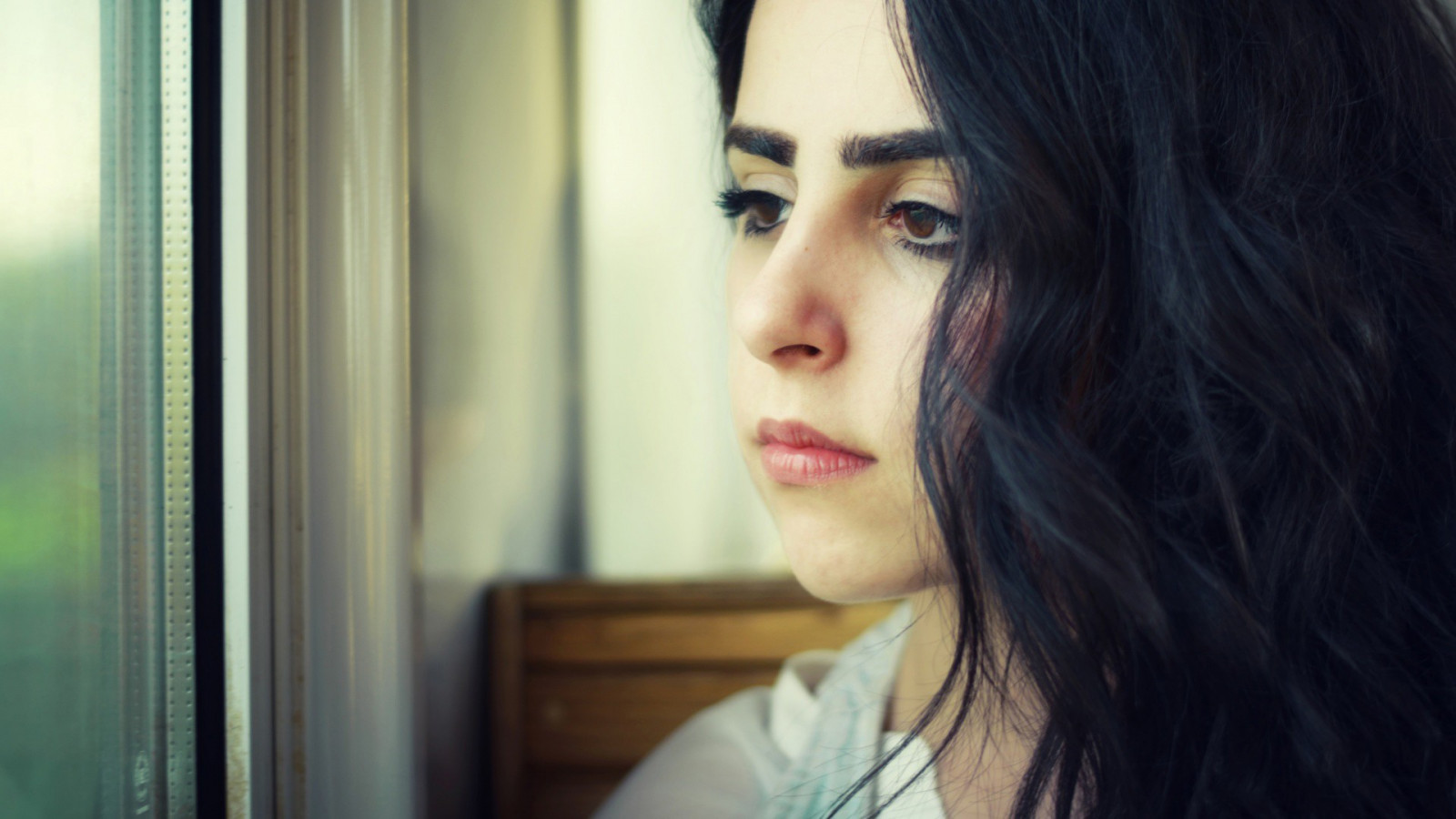 viso, donne, modello, ritratto, capelli lunghi, brunetta, fotografia, blu, occhi marroni, capelli scuri, capelli, naso, emozione, Persona, pelle, capo, colore, ragazza, bellezza, occhio, donna, signora, Immagine, acconciatura, fotografia di ritratto, servizio fotografico, capelli castani, organo