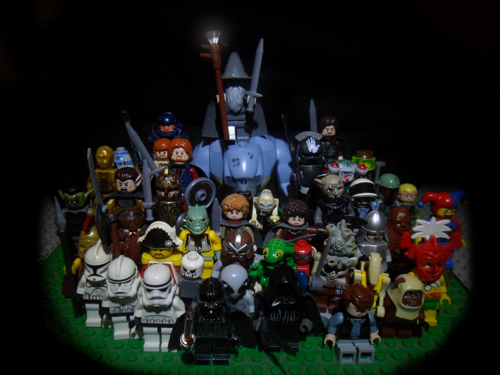 ny, ferie, slot, klippe, lykkelig, Star wars, helligdage, konge, Sam, LEGO, plads, pirater, år, ring, LOTR, riggen, Gandalf, scifi, Gollum, Aragorn, minifigs, tal, Frodo, legostarwars, fællesskab, Chewbacca, Midgård, godt nytår, 2012, Raiders, Boromir, temaer, Elrond, Bossk, Uruk, legocastle, legopirates, 2013, legospace, rockraiders, trandoshan, kahuka, legothemes, legolordoftherings, legolotr, manythemes, legoholidays, legohappynewyear, legosparta