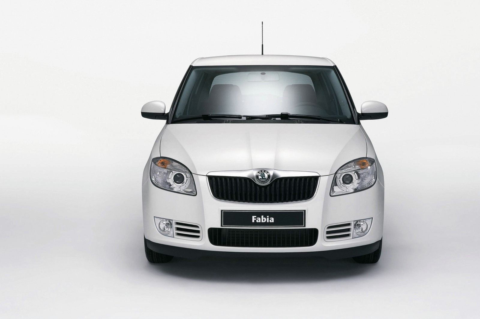 auto, vozidlo, limuzína, Skoda, Škoda Fabia, 2012, netcarshow, netcar, obrázky vozidel, photo auto, Fabia Greenline, pozemní vozidla, automobilový exteriér, model auta, nárazník, kompaktní vůz, sportovní užitkové vozidlo, Kompaktní sportovní užitkové vozidlo, supermini, Škoda roomster, Škoda yeti
