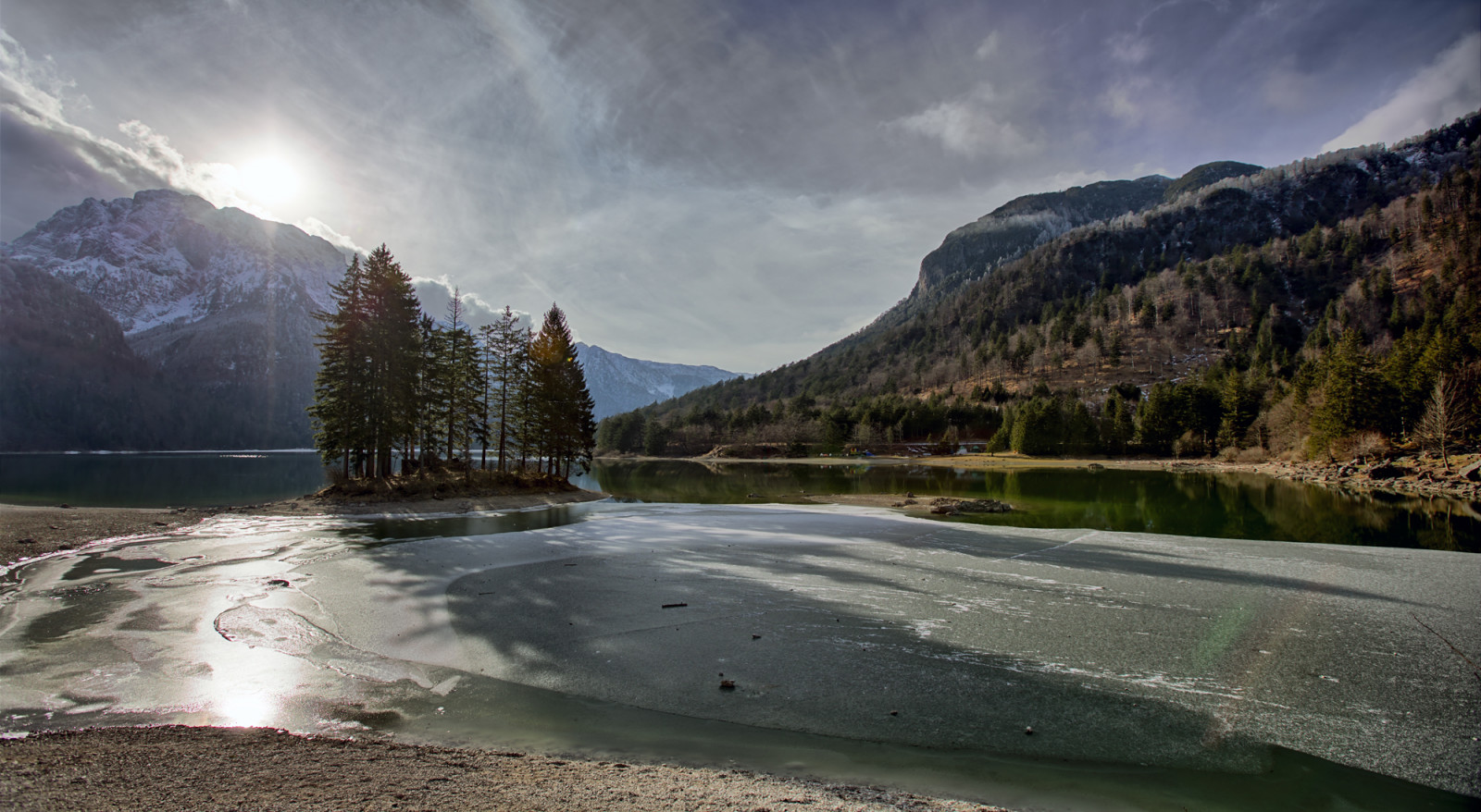 Příroda, odraz, nebe, horských reliéf, hora, voda, vysočina, divočina, mrak, jezero, pohoří, atmosféra, jev, mount scenérie, strom, banka, krajina, Alpy, národní park, meteorologický jev, řeka, údolí, nádrž, počítač tapeta, zima, nadmořská výška, pleso