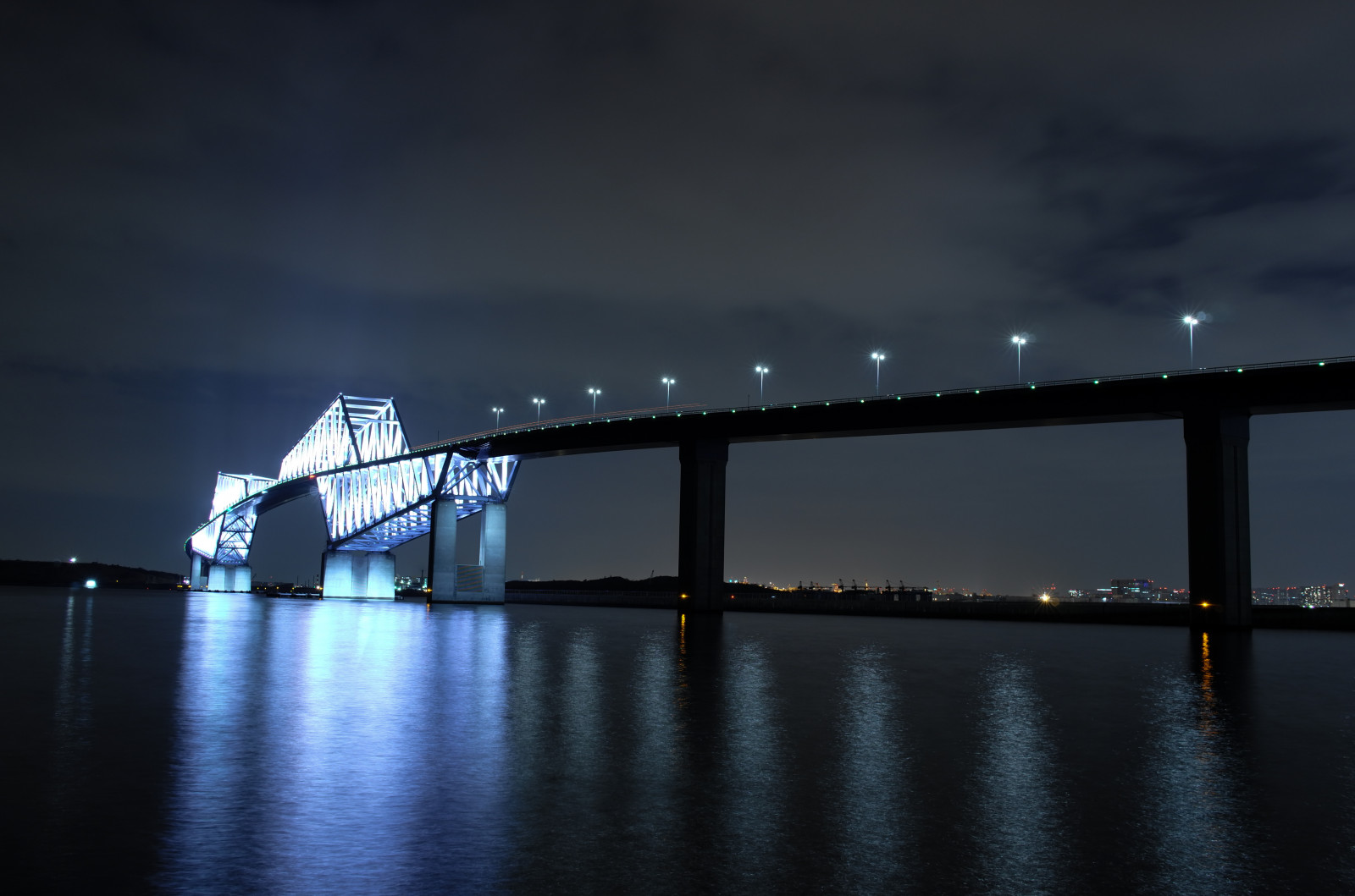 Japan, night, architecture, reflection, evening, bridge, dusk, Leica, Tokyo, Jp, light, dawn, illuminated, illumination, darkness, t, landmark, tokyobay, tokyogatebridge, leicat, summicront235, summicron, t235, nonbuilding structure, cable stayed bridge