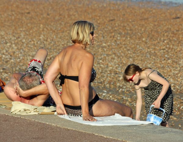 people,woman,sexy,beach,beautiful,sunglasses