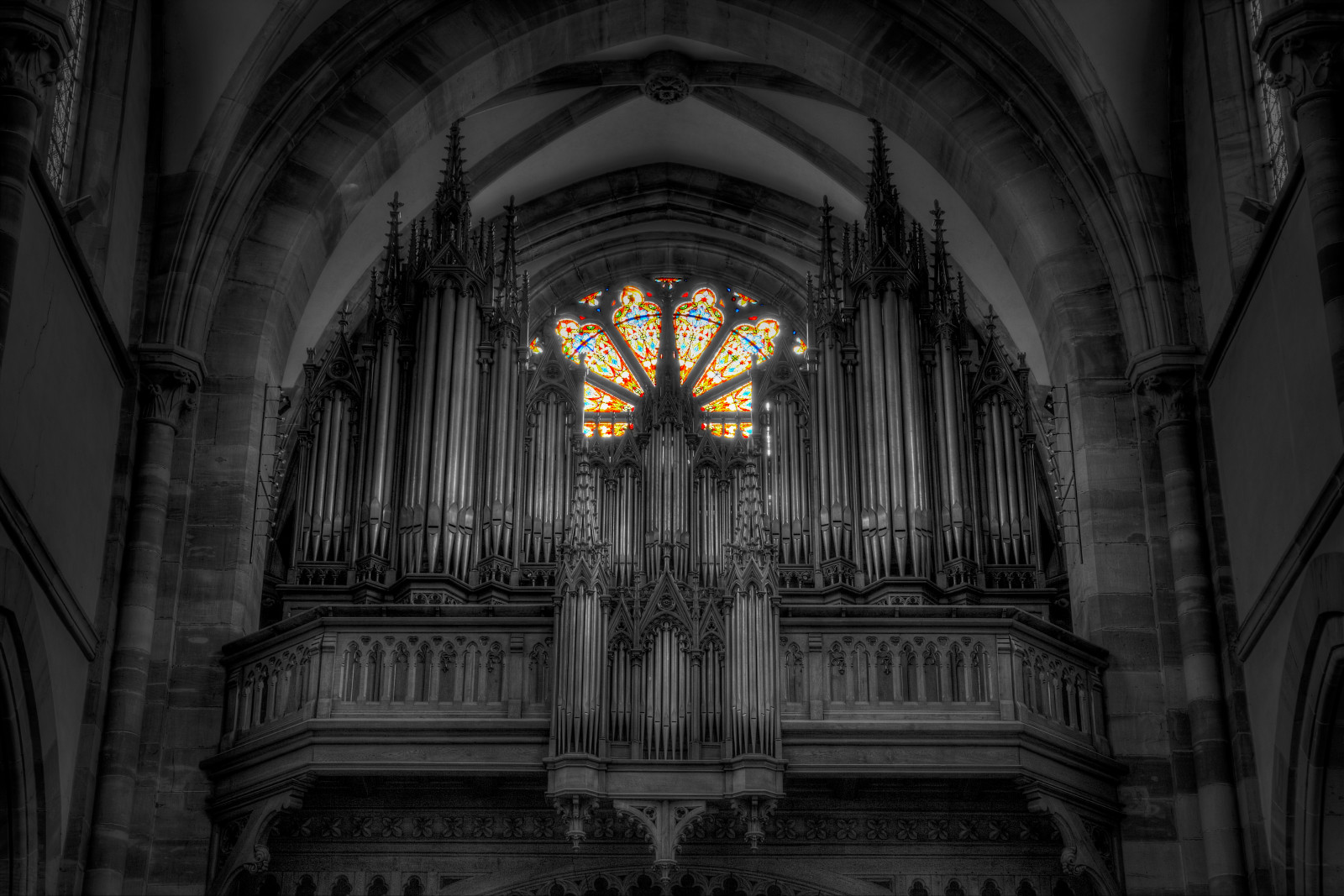 černobílý, okno, architektura, budova, symetrie, sklenka, Kánon, HDR, Francie, oblouk, kostel, vitráže, katedrála, metropole, kaple, struktura, gotická architektura, Alsace, tonemapping, Opatství, blinkagain, tma, mezník, Photomatix, fasáda, 650D, 1770, Černý a bílý, monochromatické fotografování, orgán, místo uctívání, krypta, klenba, středověká architektura, varhany, varhany, stock photography
